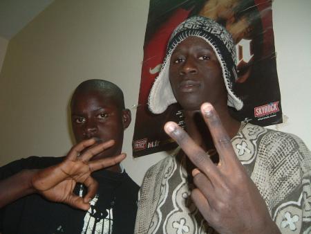 MISTYK et LAYE: 2gun taan neu gun