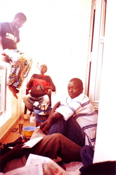 Avec mes amis au balcon pour faire du th�